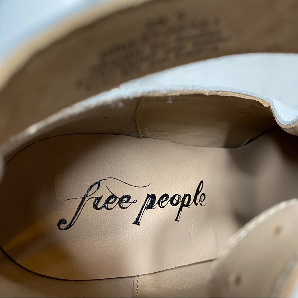 New! Free People Brady Square Toe White Leather Buckle Shootie Bootie 39.5